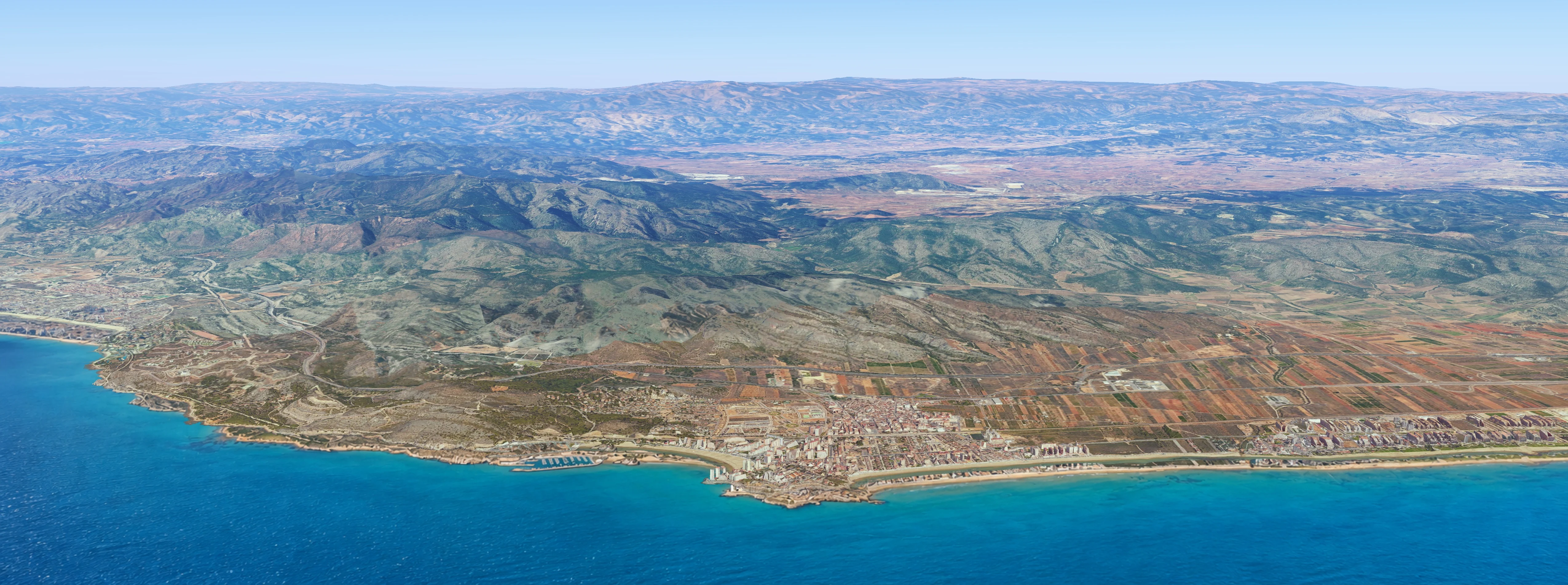 Costa del Azahar från fågelperspektiv, från Castellón till Plana de Torreblanca: Benicàssim, Oropesa del Mar och Desert de les Palmes